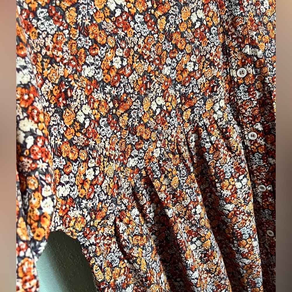 Flawless Vibrant Floral Patterned Dress - Picture 5 of 6